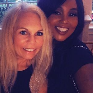 Meet your Posher, Rose